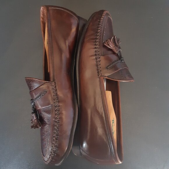 Johnston & Murphy SZ 9.5 Alligator Imprinted Men's Brown Leather Tassel Loafers - Picture 11 of 16